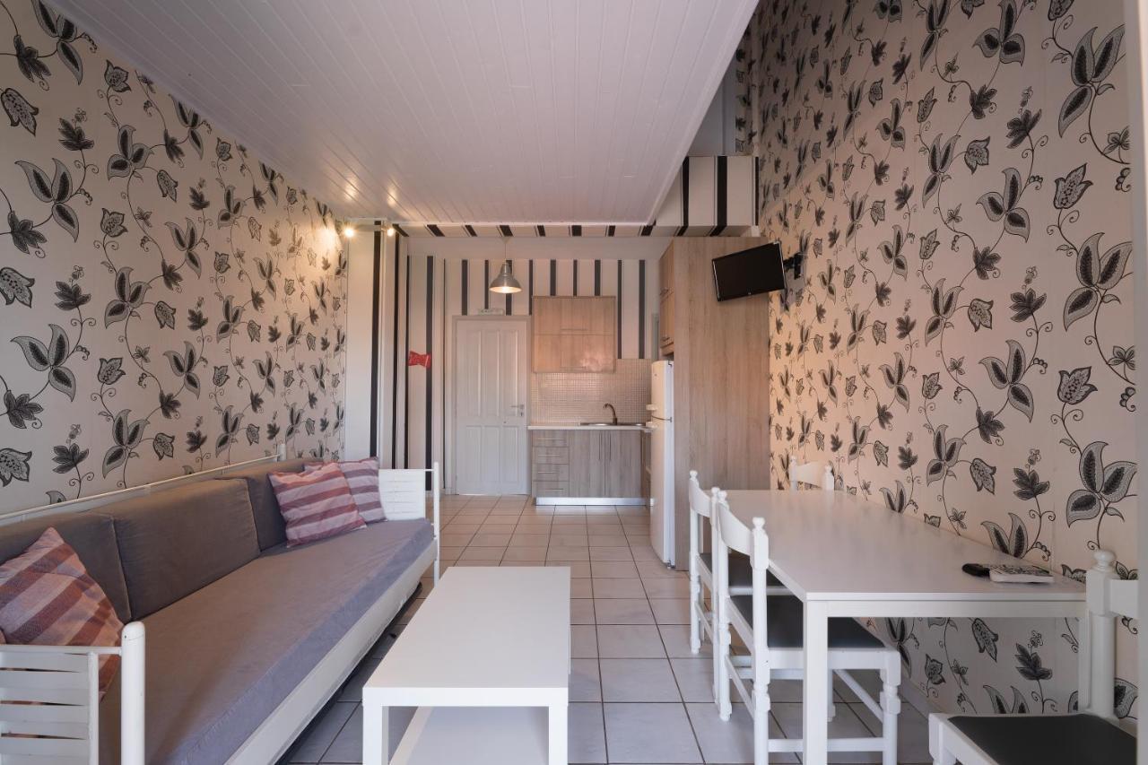 Potamaki Studios & Apartments Stoúpa Eksteriør billede